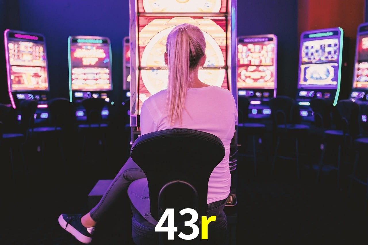 Descubra a Essência do 43r: Nossa História e Compromissos